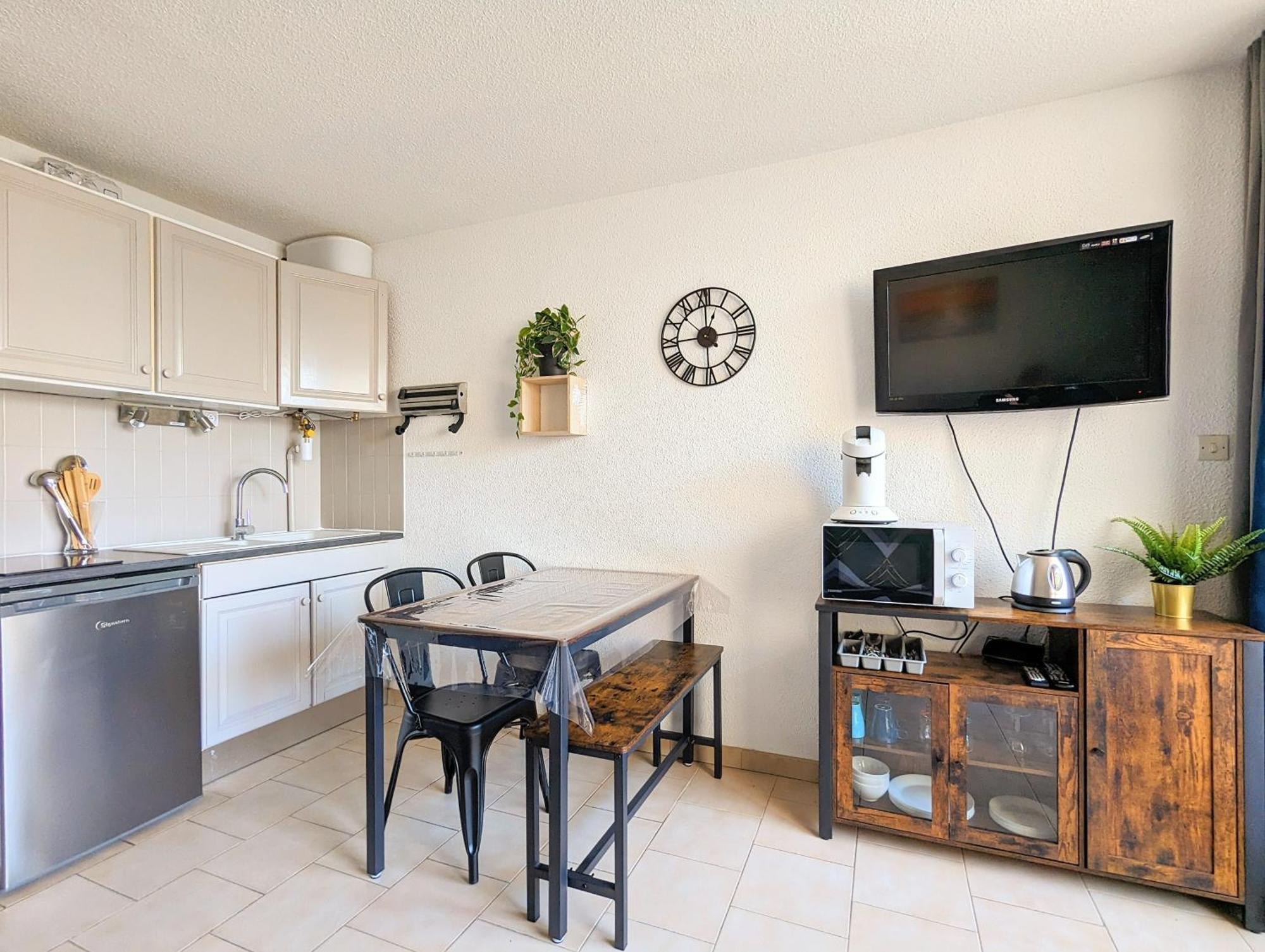 Appartement Au Calme + Parking Agde Kültér fotó